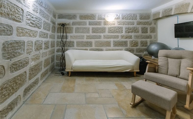 וילה פרטית וייחודית עם בריכת שחיה במלחה
