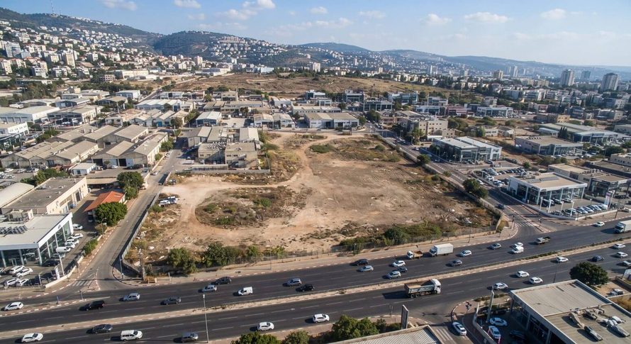 מגרש 2.5 דונם מיקום מדהים עם היתר!