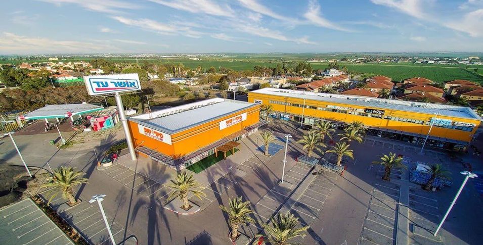 נכס מסחרי להשכרה בדרך חברון, בת הדר - 60 מ״ר