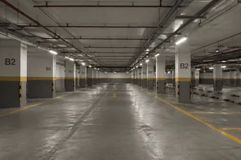 להשכרה חניה במתחם הסופרים בני ברק ת"א