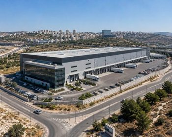 למכירה מבנה תעשיה מושכר בהזדמנות