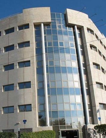מציאה! משרד 400 מ"ר למכירה!