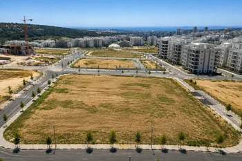 מגרש לבניה בגבעת הכלניות, קריית אתא