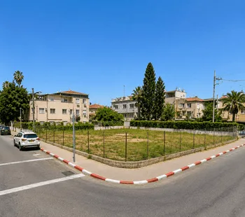 למכירה במזרחית מגרש קדמי 643 מ"ר לבניה