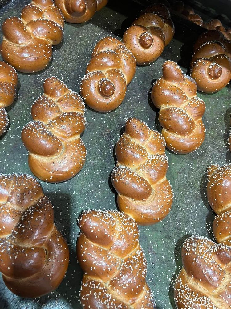 למכירה עסק פעיל בתחום האפיה מעל 40 שנה