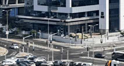 בחולון להשכרה חנות 25מ"ר במיקום מעולה