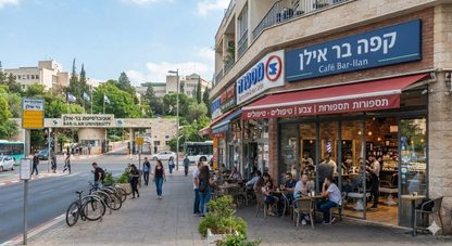 למכירה חנות מניבה במיקום מצויין