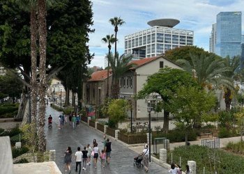 שטח מסחרי להשכרה פארק שרונה, תל אביב | 166 מ"ר