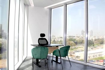 למכירה משרד יוקרתי במגדלי WE TLV