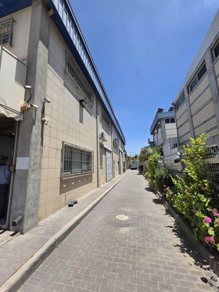 להשכרה מבנה תעשייה בקרית גת