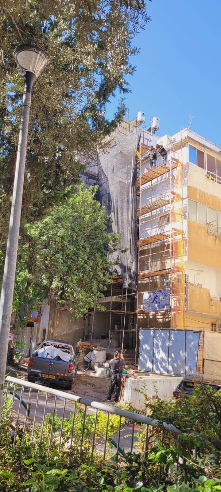 נדל"ן מניב דירה מחולקת ליחידות דיור