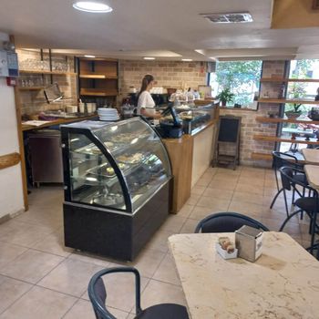 בית קפה להשכרה בקצרין