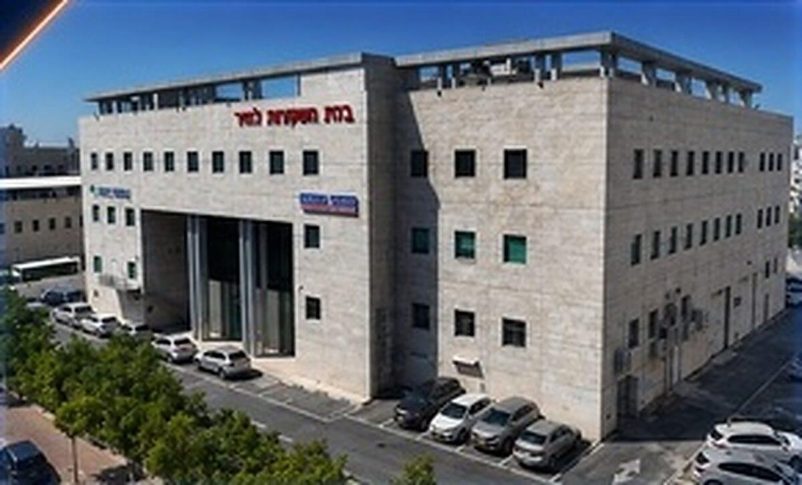 משרד להשכרה ברחוב המלאכה, ראש העין - 400 מ״ר