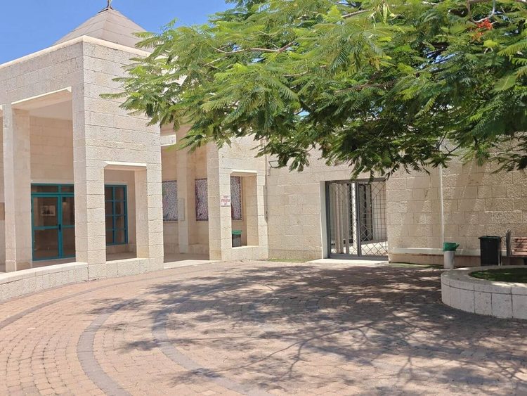 להשכרה חדרי עבודה מרווחים בעמק הירדן!