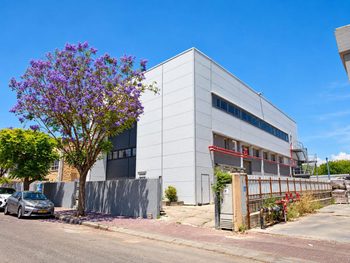 להשכרה מבנה תעשייה ומשרדים בקרית גת