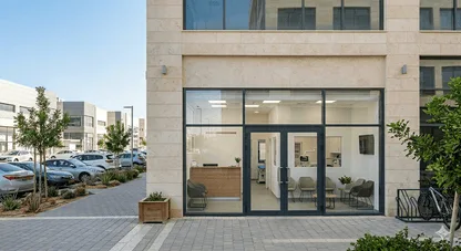 כ-100 מ"ר להשכרה קומת הקרקע בפארק בעומר