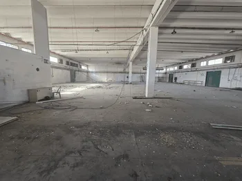 מבנה תעשייה באופקים 2000 מר בנוי להשכרה
